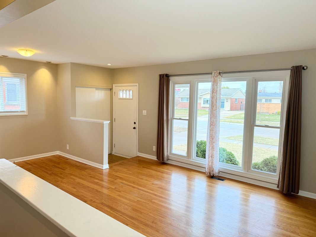 Foto del edificio - 21300 Briarcliff St