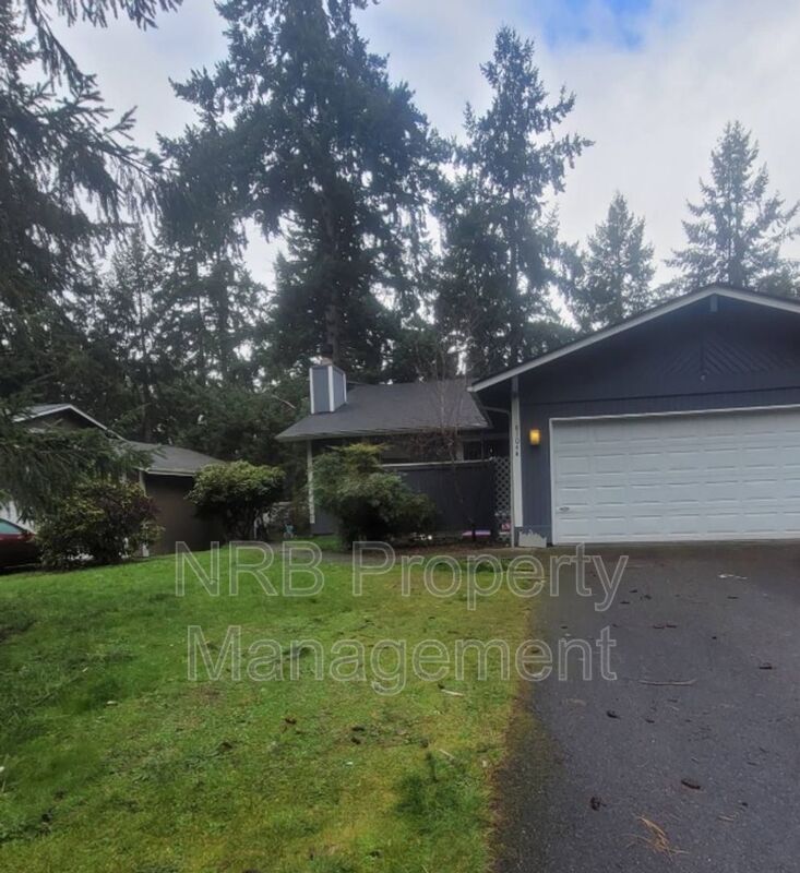 8104 N Bicentennial Loop SE Unit B, Olympia, WA 98503 Condo for Rent