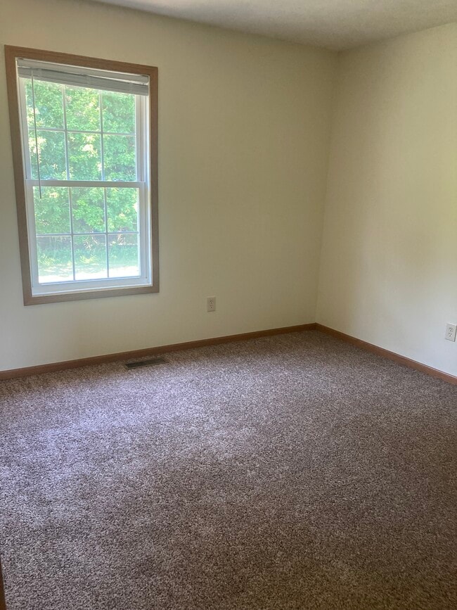 Master bedroom - 1400 Benbrandon Ct