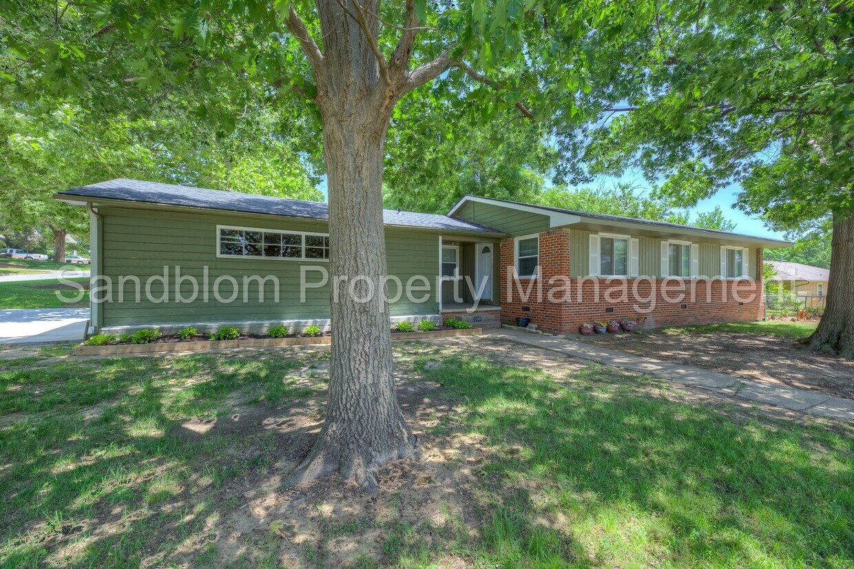 Foto principal - For Lease | Tulsa | Available Now!