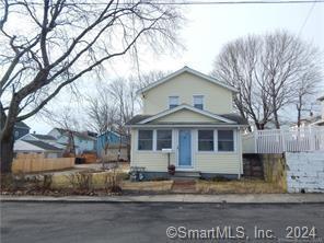 Primary Photo - 21 Westland Ave