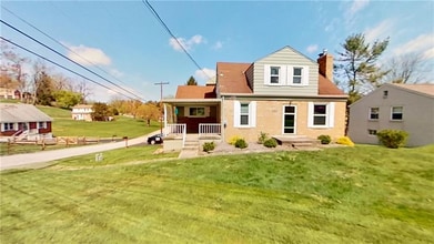 Building Photo - 1001 Fairview Dr