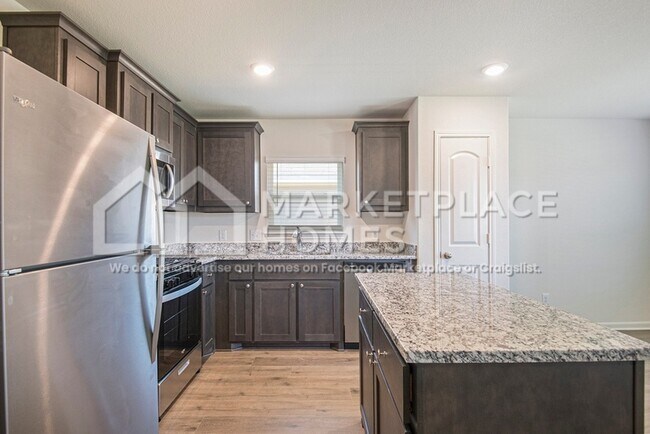 Building Photo - 11012 Gray Mare Dr