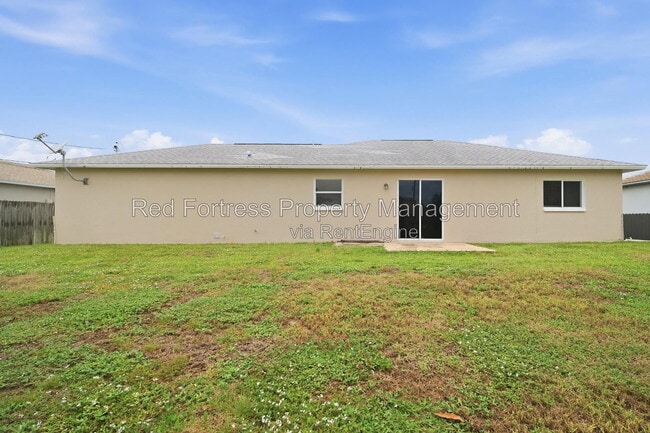 Building Photo - 1814 SW 42nd St