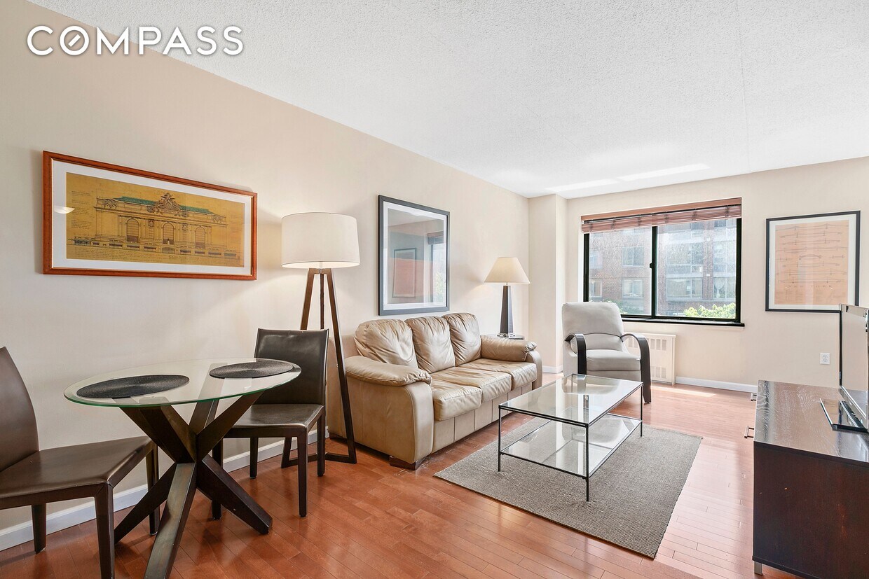 280 Rector Pl Unit 4L, New York, NY 10280 Room for Rent in New York