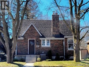 Building Photo - 75 Brock St