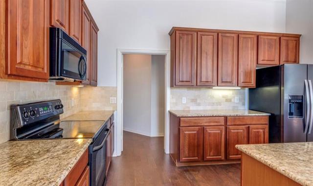 Foto del edificio - 727 Scenic Ranch Cir