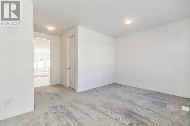 Building Photo - 98 Isabella Dr