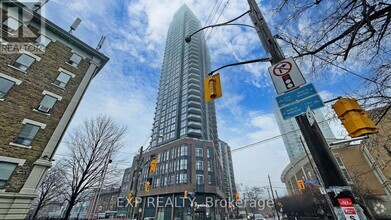 Building Photo - 159-1159 Wellesley St E