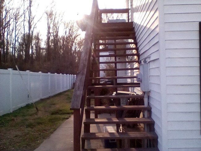 Building Photo - 12046 Guinea Dr