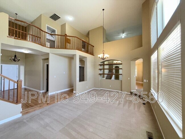 Foto del edificio - 9950 Moccasin Ct
