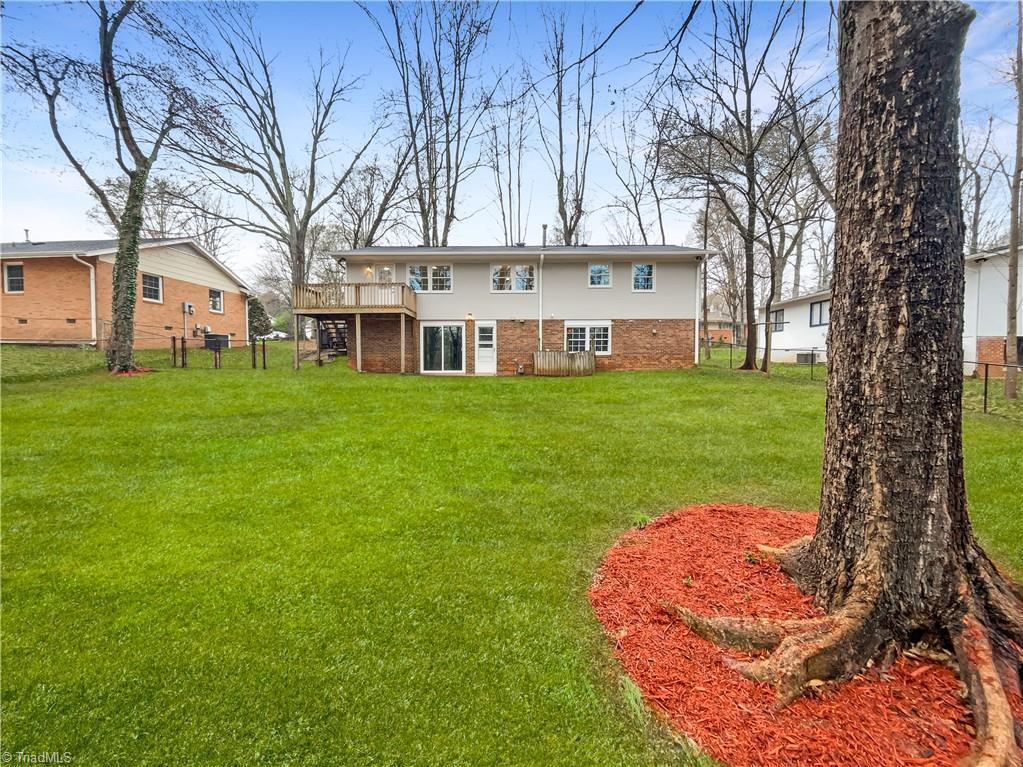 Primary Photo - 310 Foxcroft Dr
