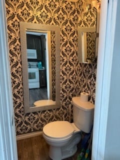 Building Photo - 8646 Willoughby Dr