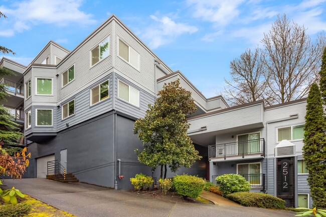 Building Photo - 1Bd/1Ba Seattle Condo