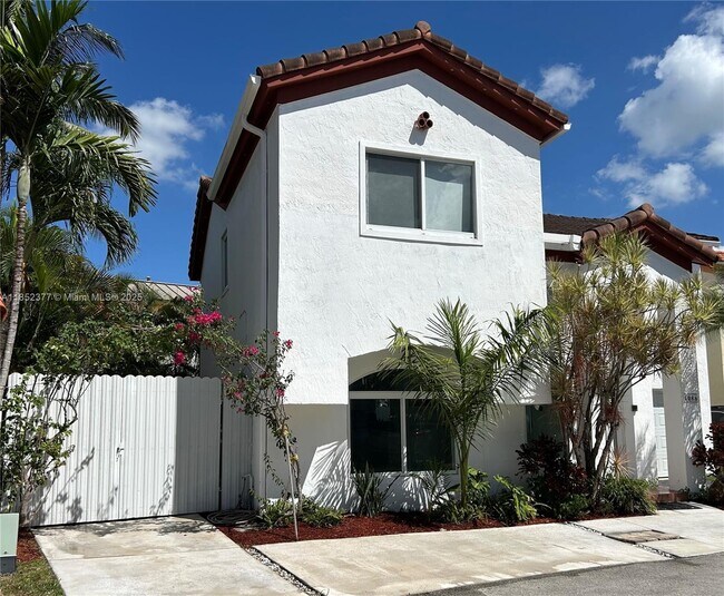 Foto del edificio - 1086 NW 126th Ct