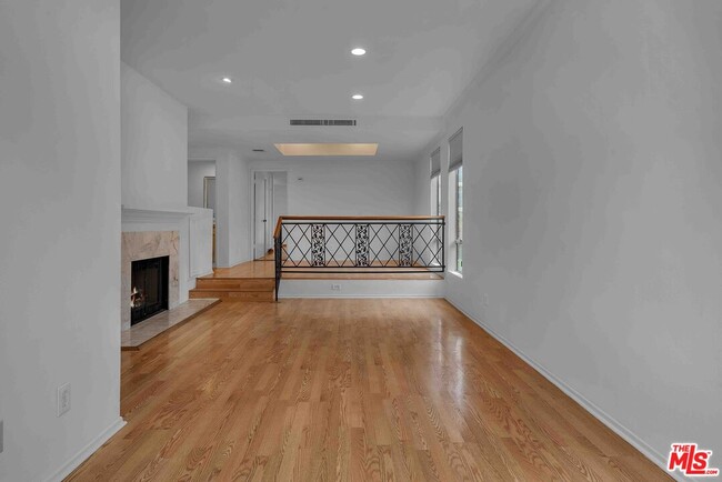 Foto del edificio - 1655 Selby Ave