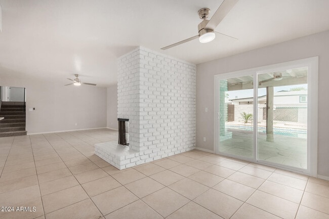 Foto del edificio - 6319 N 83rd Pl