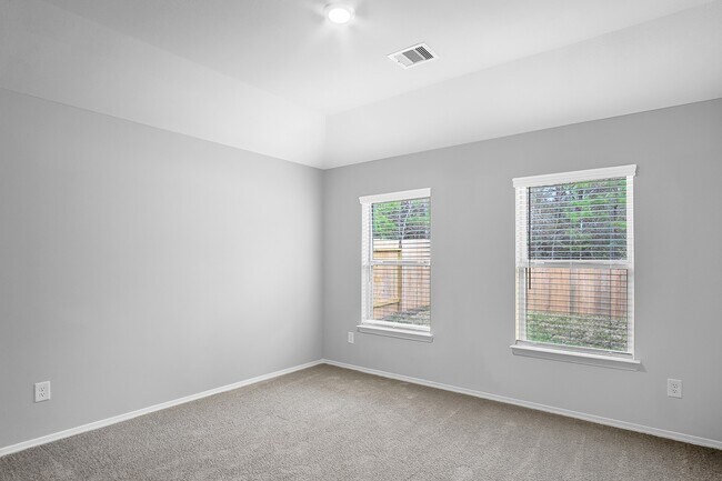 Foto del edificio - 9605 Last Maples Trl