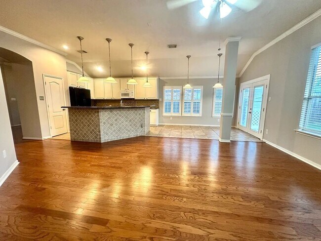 Building Photo - 14118 Seagler Springs Ln