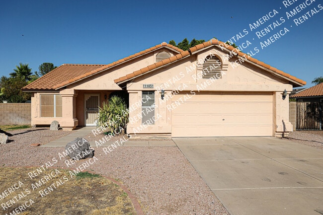 Building Photo - 1105 N Quail