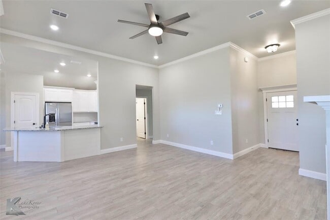 Building Photo - 7523 Security Ln