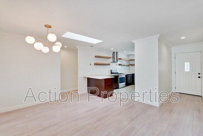 Foto del edificio - 2126 Warmwood Ln