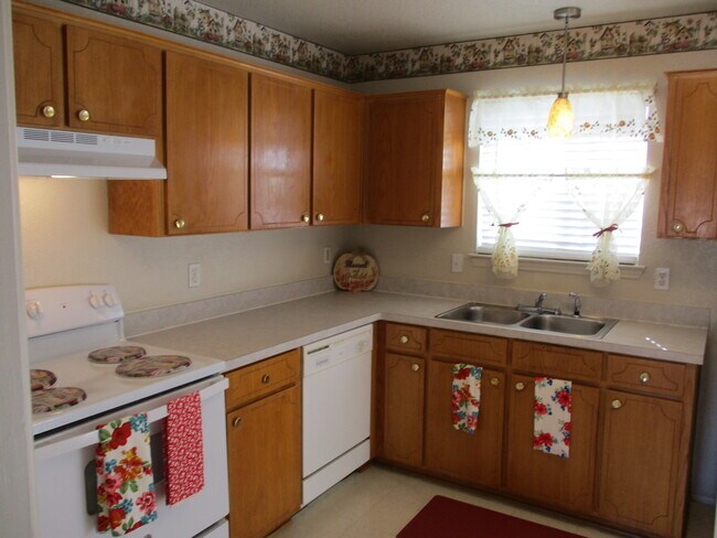 Foto del edificio - 179 Armadillo Ln