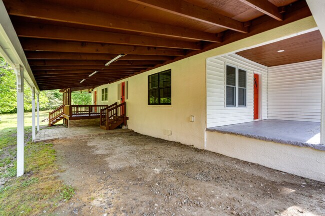 Building Photo - 128 Cleveland Rd