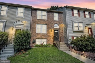 Building Photo - 14727 Winding Loop