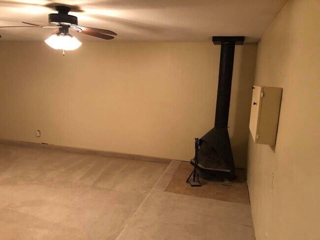 Building Photo - 2909 96th St