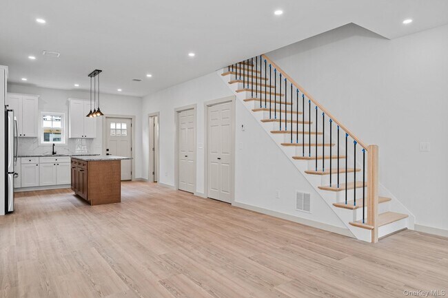 Foto del edificio - 43 Wheeler Ave