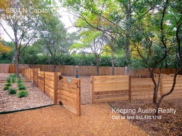 Building Photo - 6804 N Capital of Texas Hwy