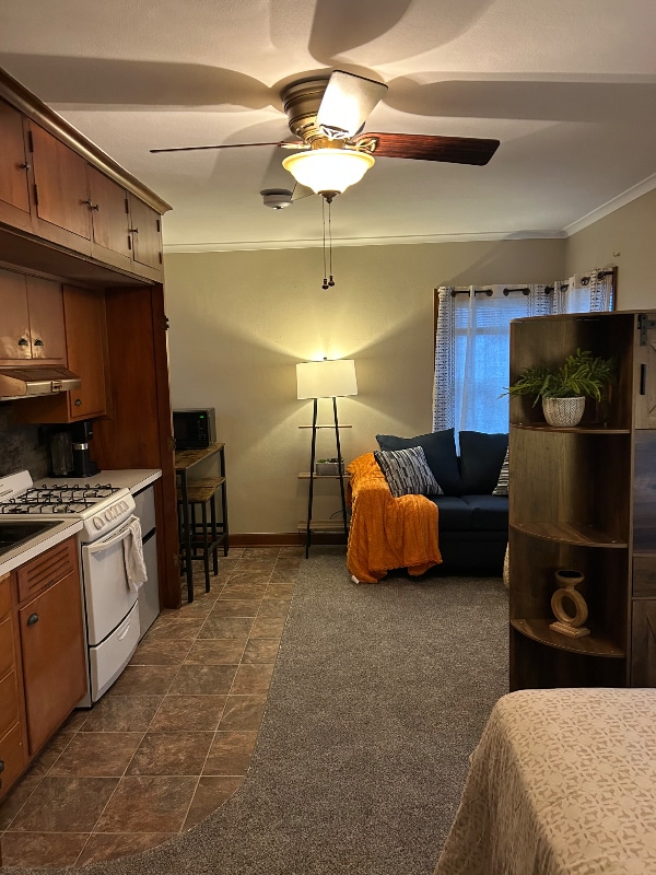 Foto del edificio - 320 W Hayes St