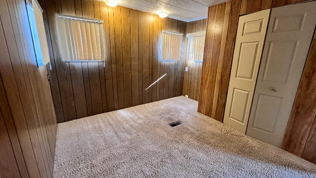 Foto del edificio - 2847 B Rd