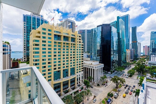 Foto del edificio - 1060 Brickell Ave