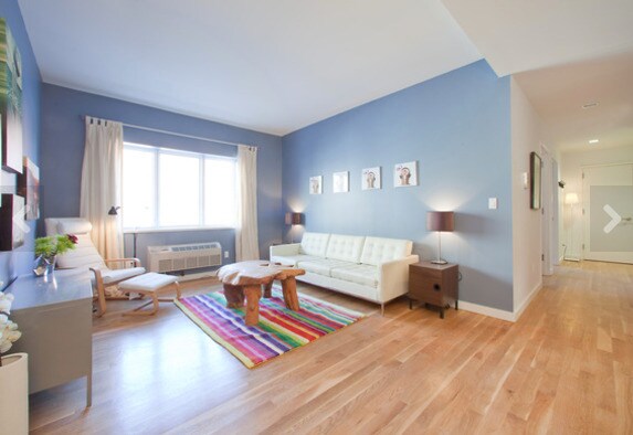 Foto principal - 158 Johnson Ave