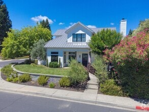 Building Photo - 1810 Quail Ct