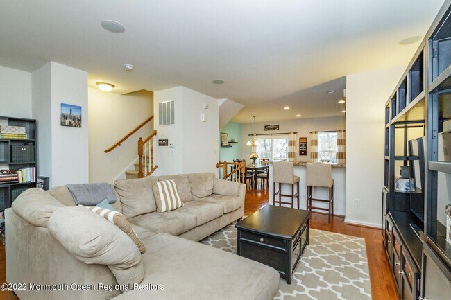 Building Photo - 402 Rio Grande Dr