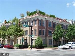 Building Photo - 1115 Cameron St