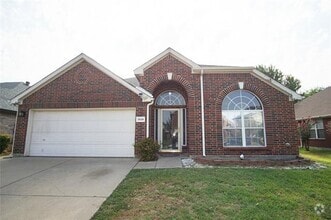 Building Photo - 3526 Sedona Dr