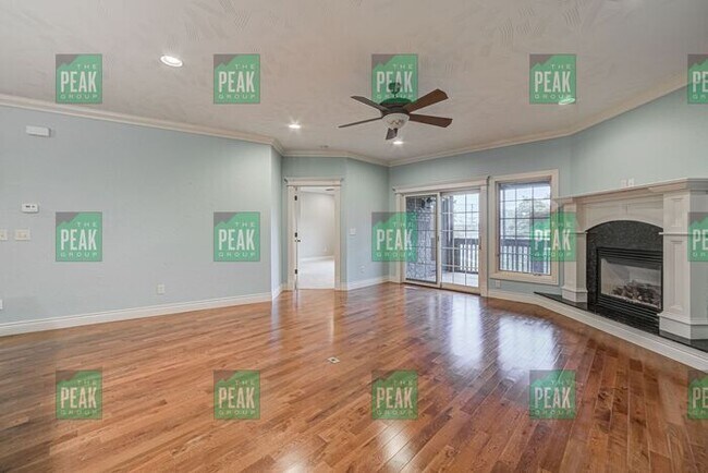 Building Photo - Executive Condo For Rent In South Springfield