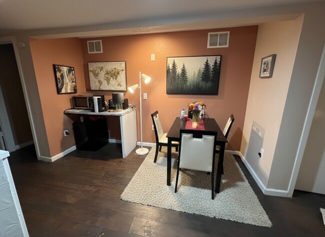 Building Photo - 15395 Lake Arthur Rd