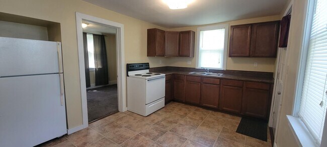 Foto del edificio - 706 E Lewis St