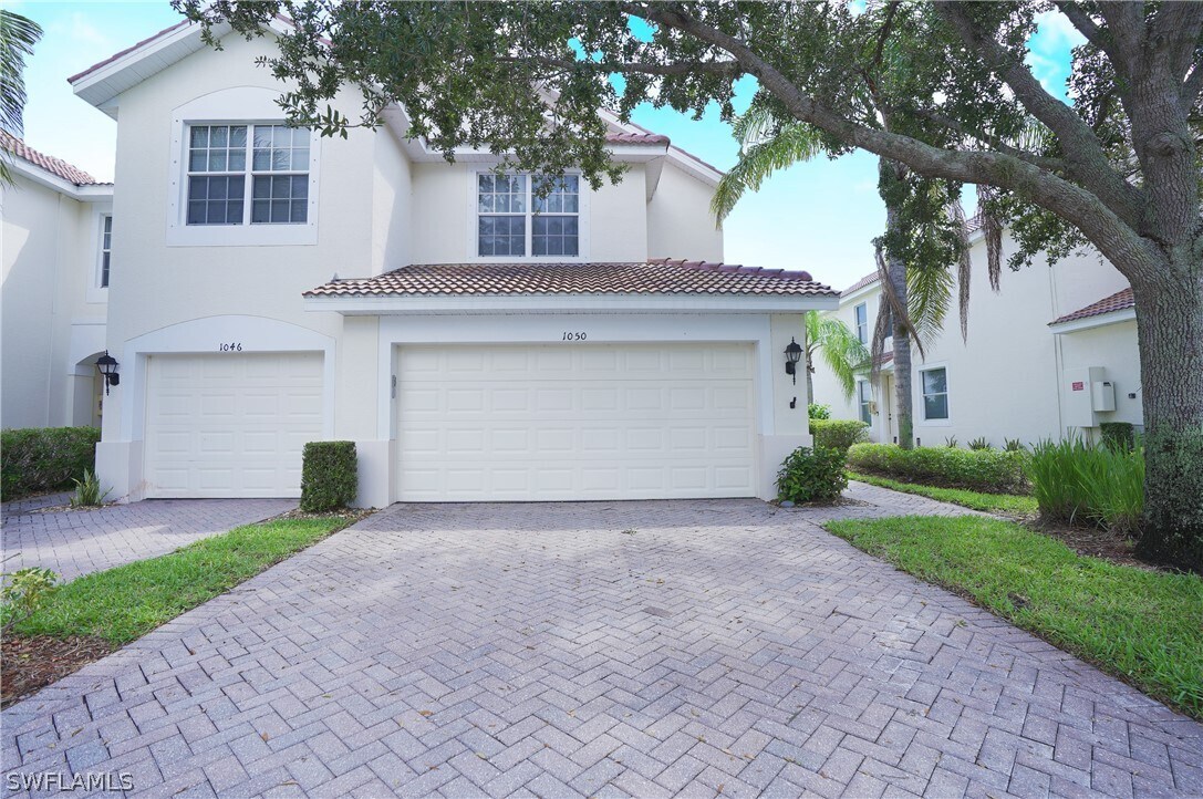 Primary Photo - 1050 Albany Ct