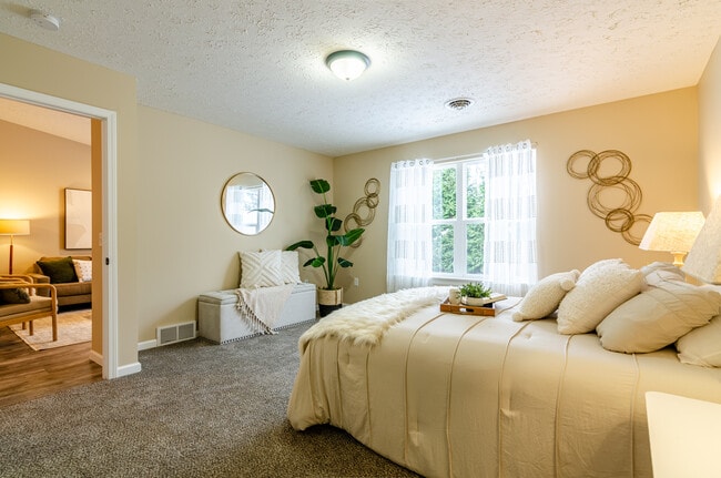 Building Photo - Villas at Charleston