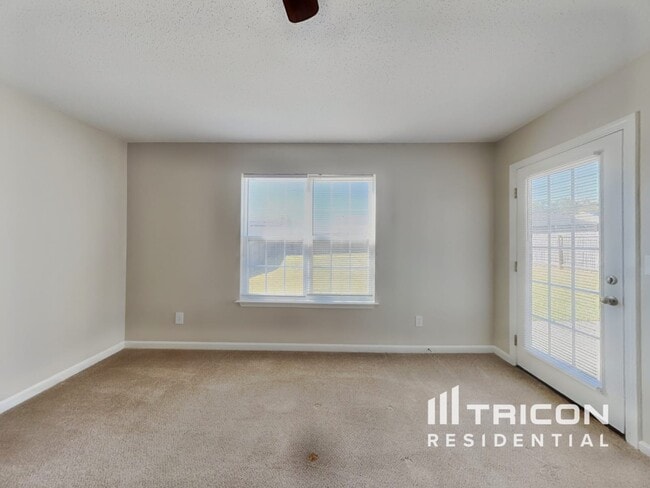 Building Photo - 5040 Liberty Hall Cir