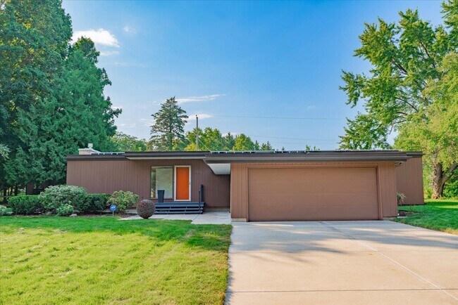 Foto del edificio - 5813 Anchorage Ave