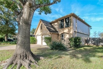Building Photo - 900 Sweetwater River Dr