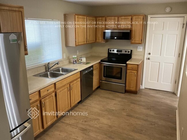 Foto del edificio - 3212 Cashmere Dr