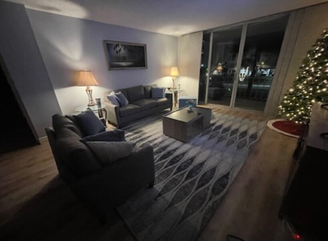 Foto del edificio - 3575 S Ocean Blvd